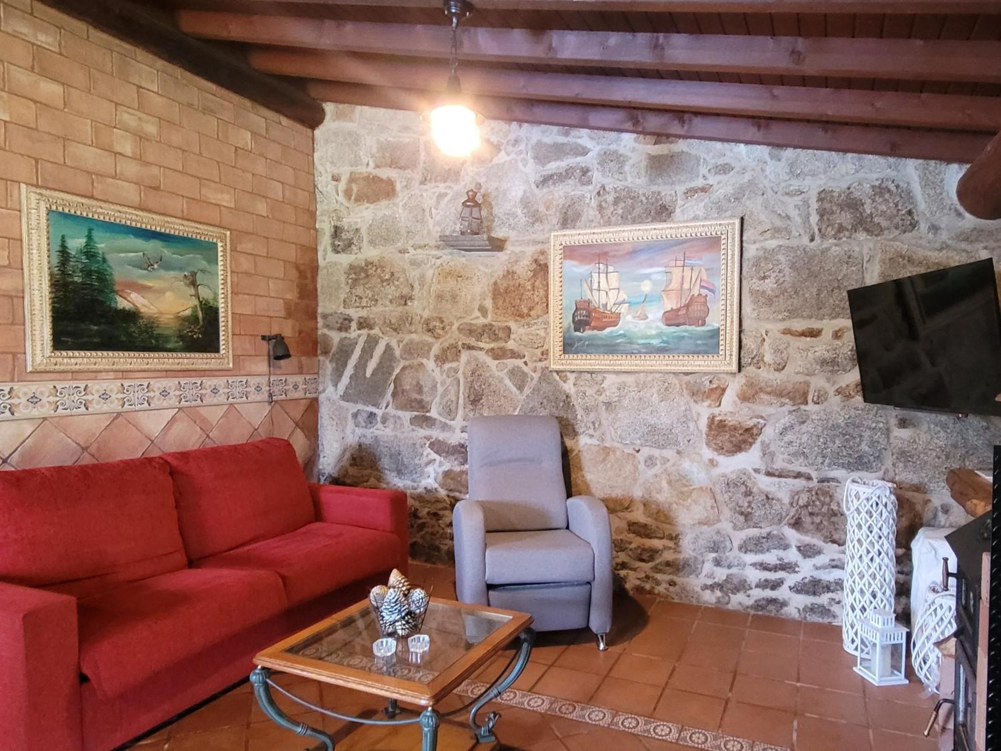 Casa Rustica Piscina, Apartadino 포브라 도 카라미냘 외부 사진